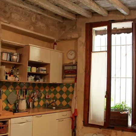 Holiday home La Maison De Lara Arles